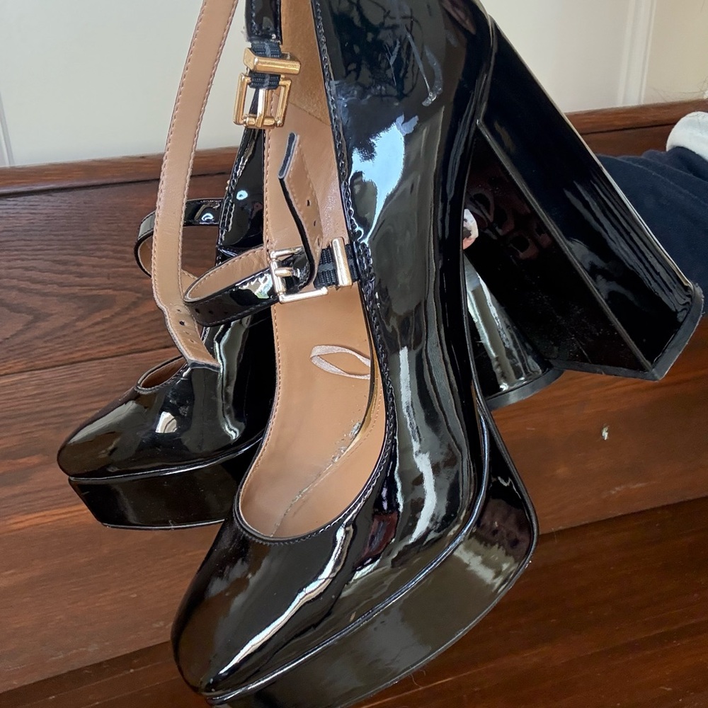 Jessica Simpson Black Platform Shoes - Picture 6 of 7